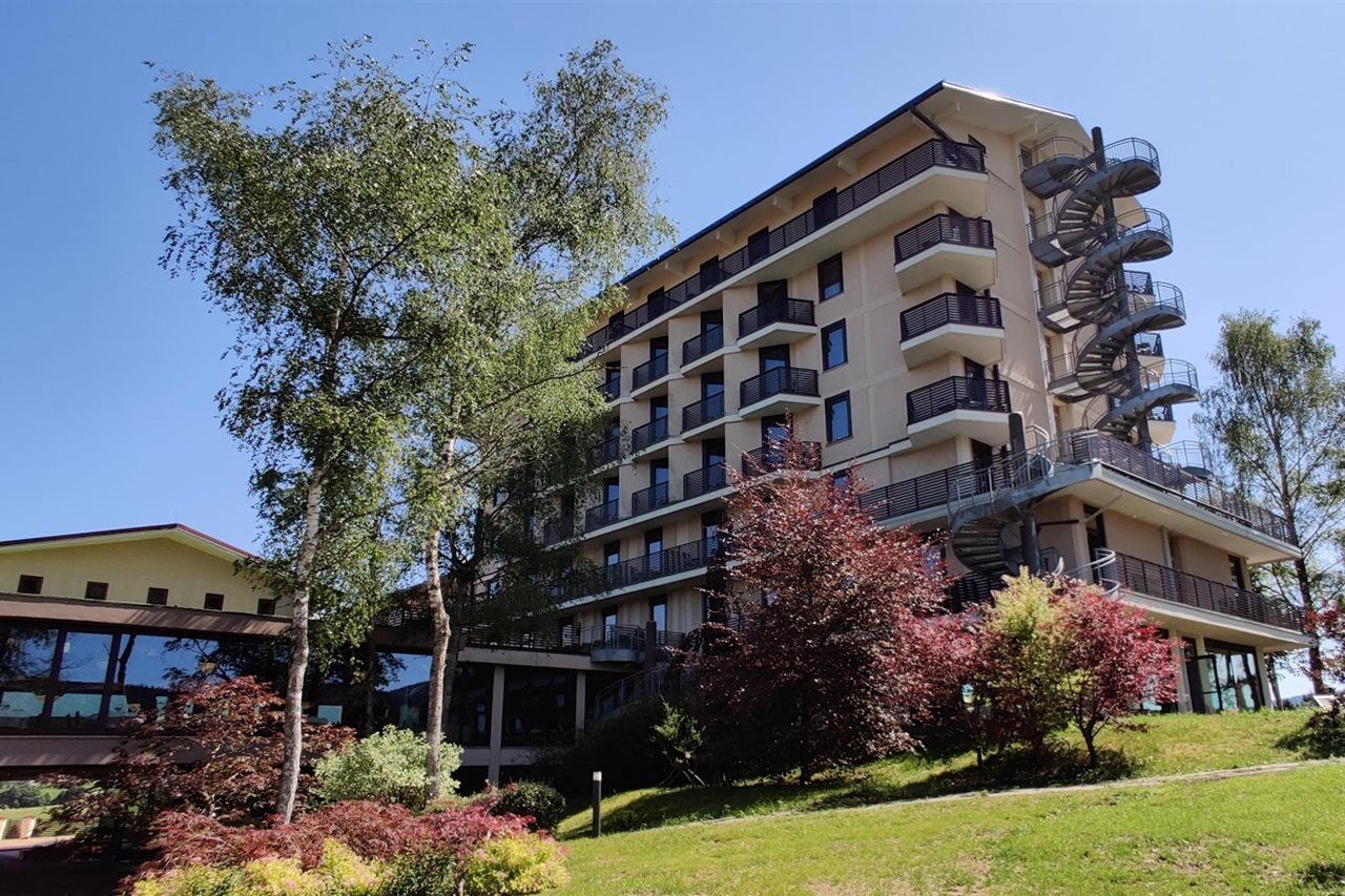 אסיאגו Linta Hotel Wellness & Spa מראה חיצוני תמונה